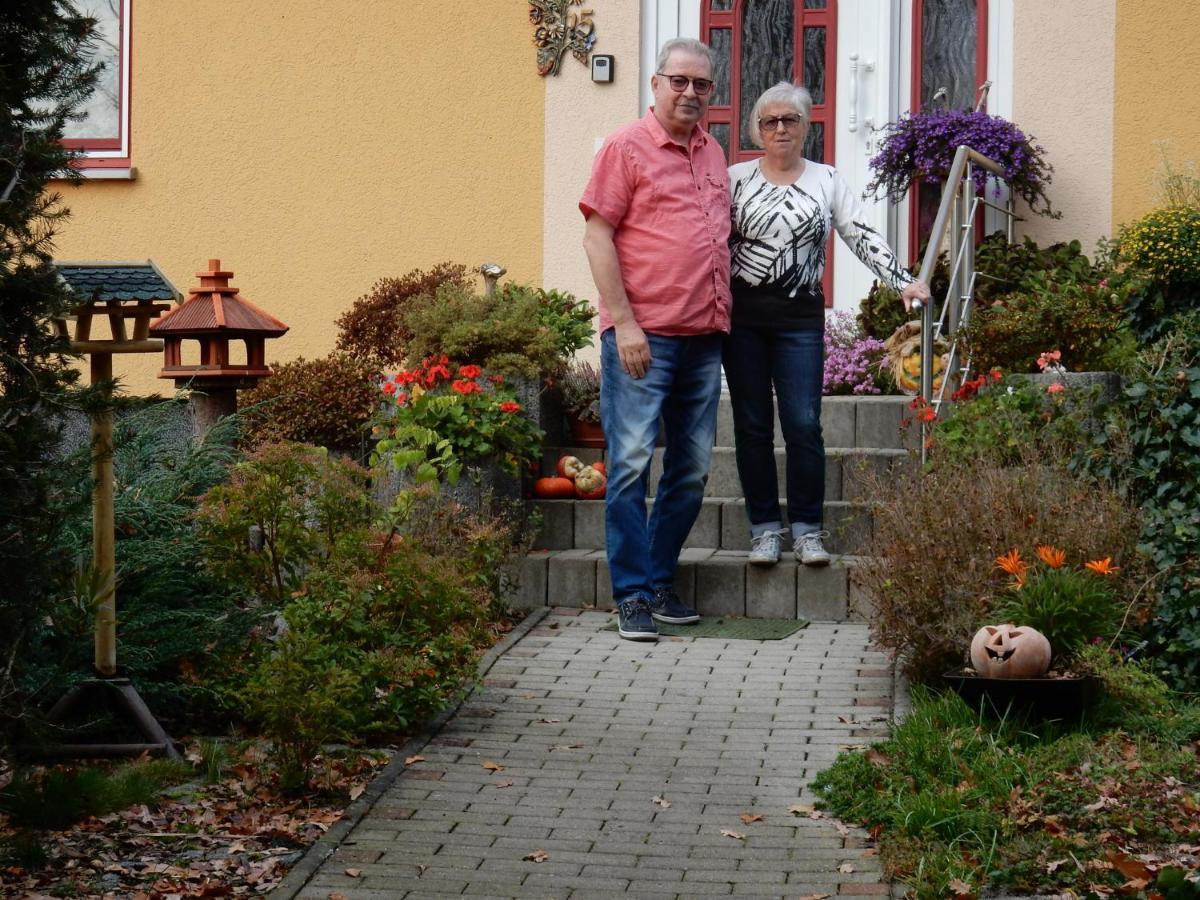 Ferienwohnung In Der "Perle Der Lausitz" Spremberg Exterior foto